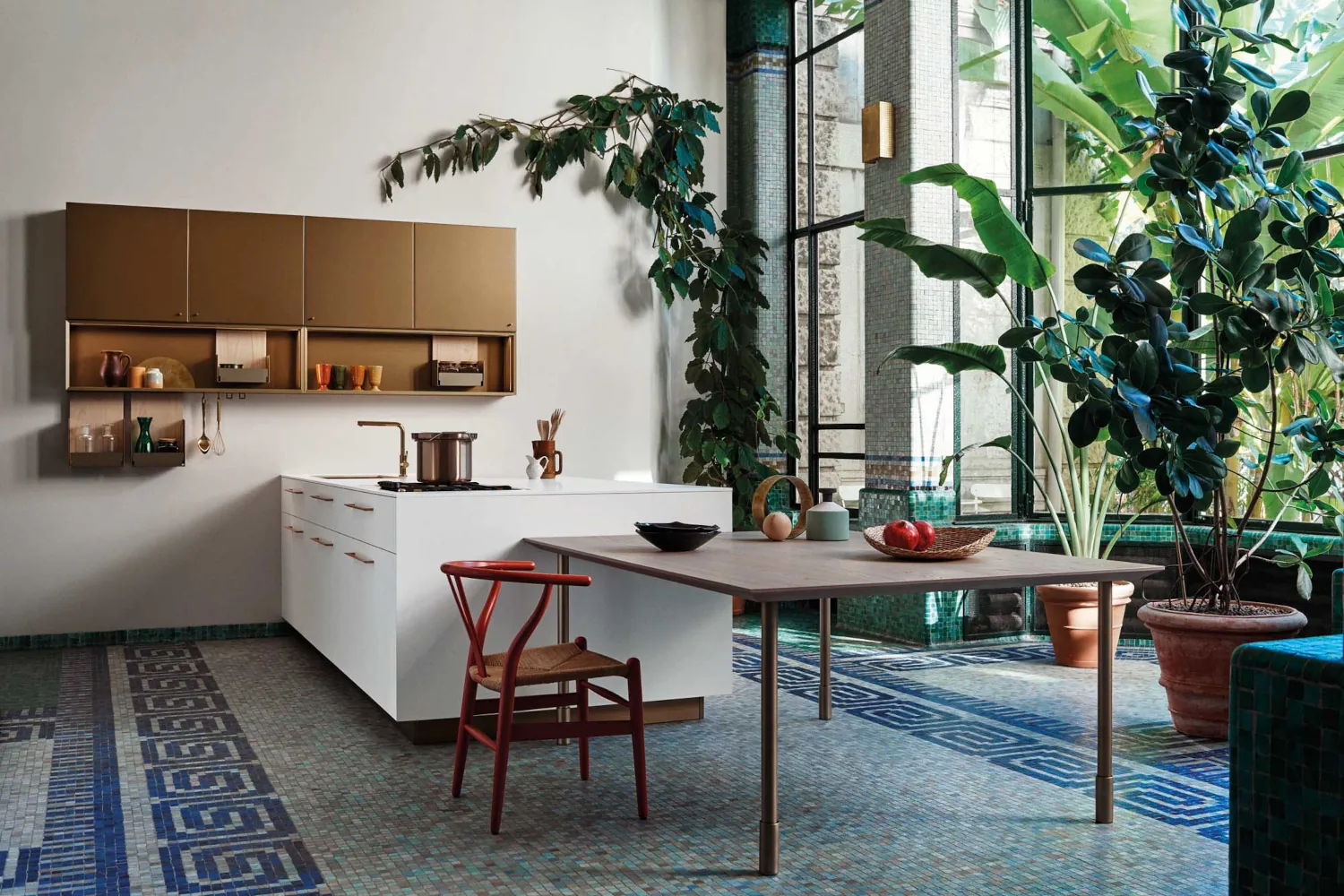 cocina-maxima-blanca-isla-suelo-azulejo-azules