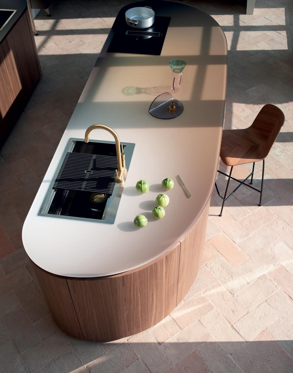 cocina-tangram-madera-fruta-verde-encimera